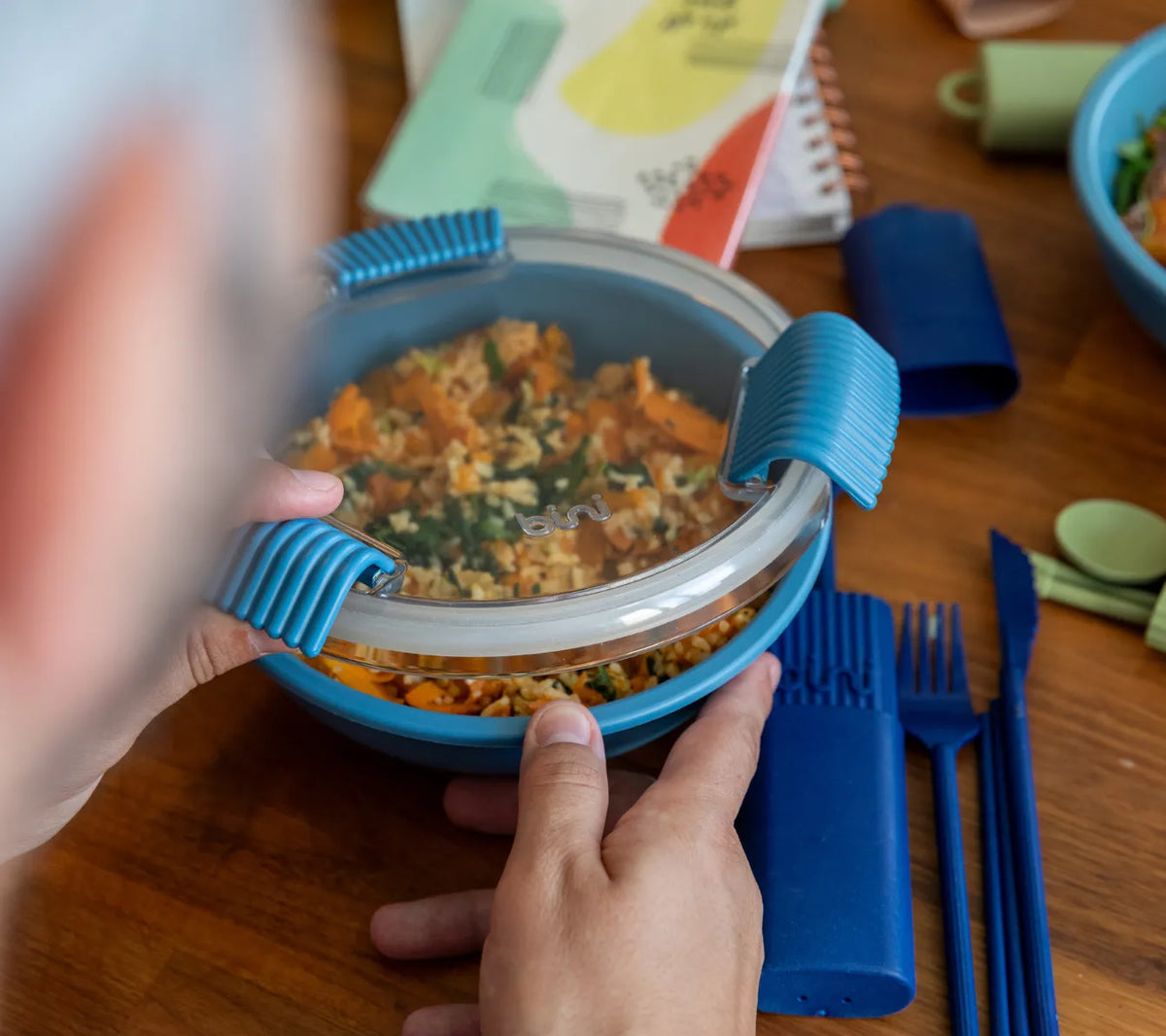 bini binibox lunchbox hermetique signature bleu 11zon