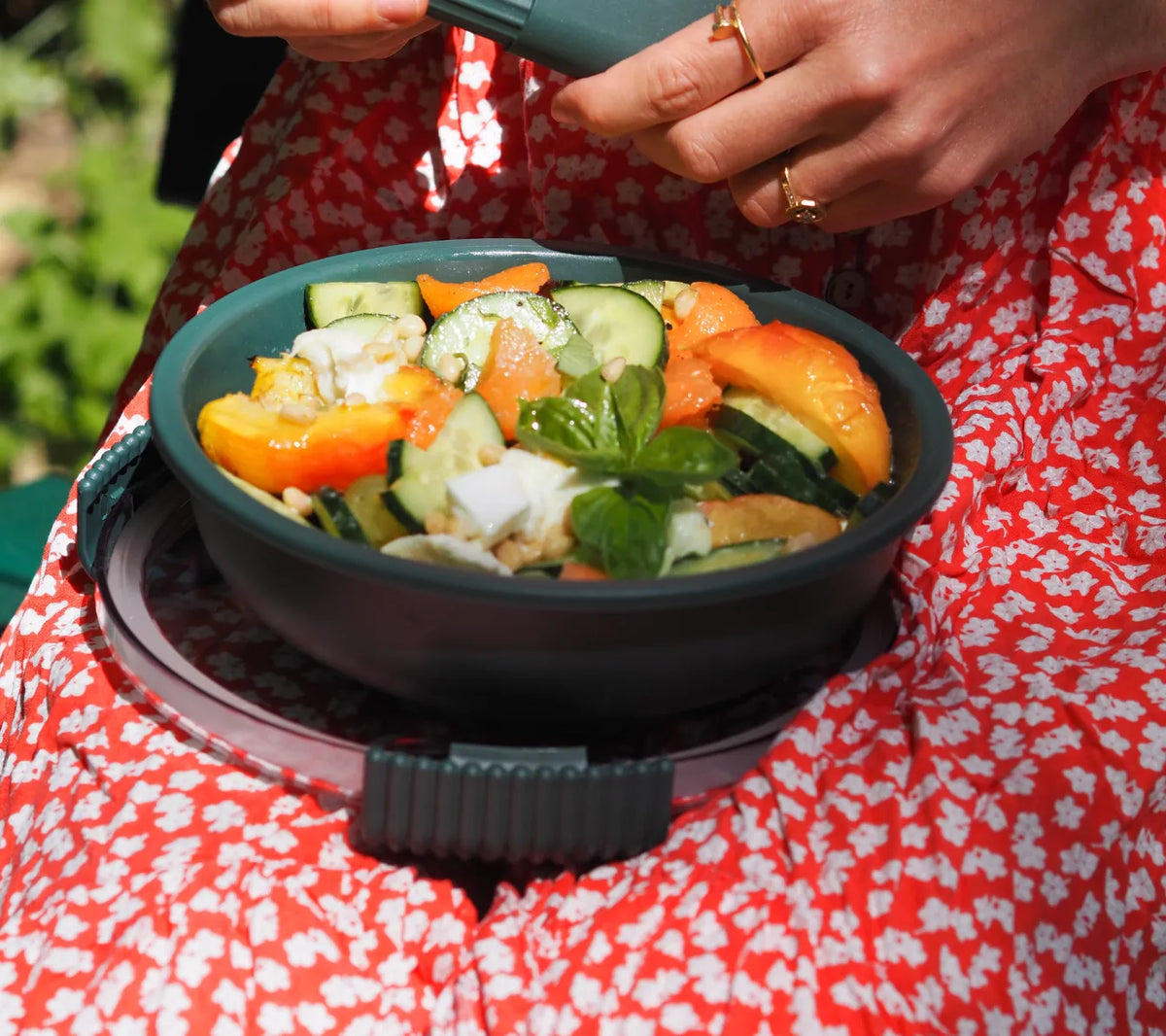 bini binibox lunchbox hermetique signature green 3  11zon