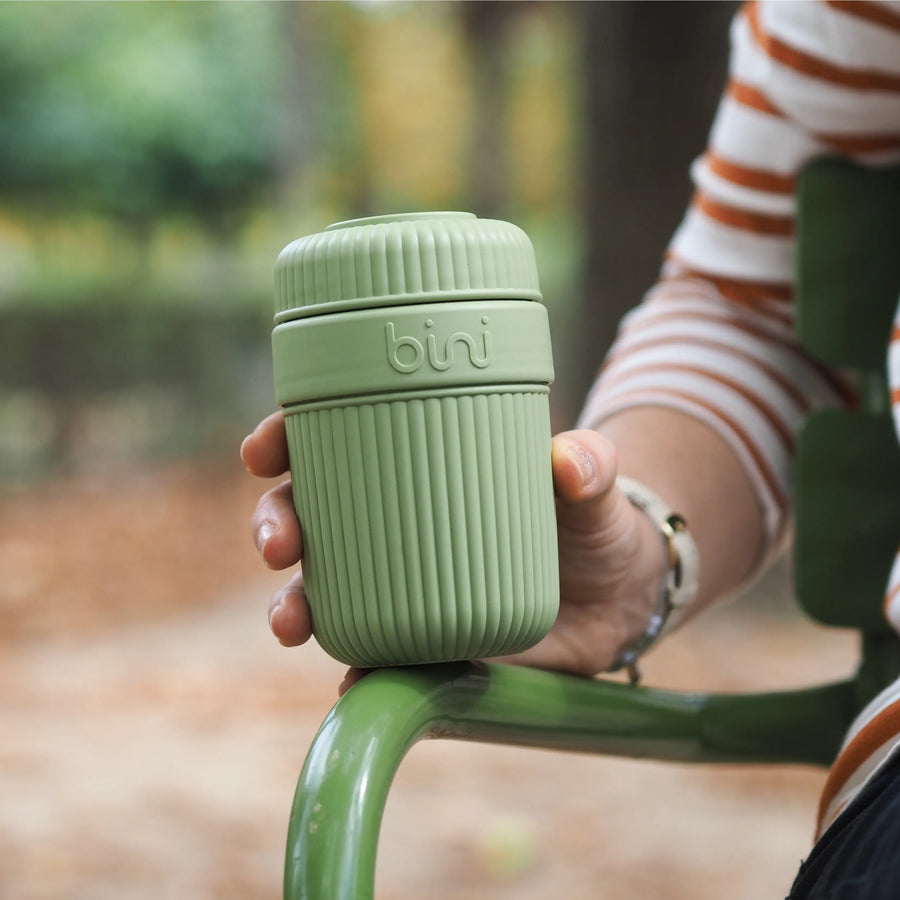 conception bini binimug mug nomade reutilisable olive
